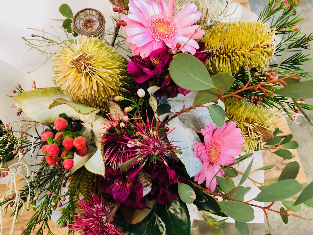 Cottesloe Flowers - beautiful native flower arrangement - natives